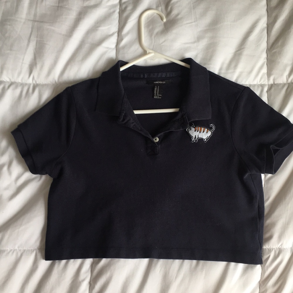 Forever21 Navy Blue Crop Cat shirt